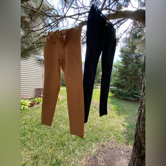 BONGO Denim - Two Pcs. NWT Trending Jeans Sz-11 Juniors- NOBO & BONGO-Both Good Fabric Streach